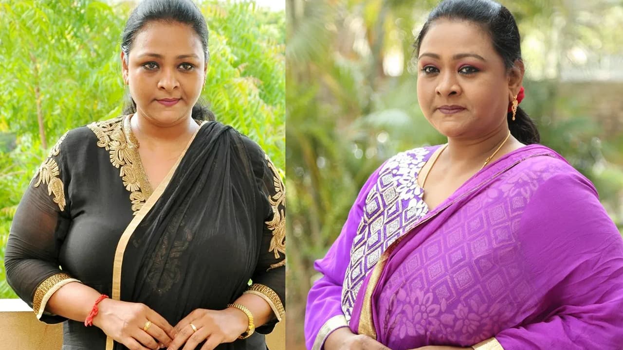 25 ఏళ్లుగా ఒక్క అవార్డు ఫంక్షన్కు పిలవలేదు: నటి షకీలా సంచలన ఆవేదన! 25 ఏళ్లుగా ఒక్క అవార్డు ఫంక్షన్కు పిలవలేదు: నటి షకీలా సంచలన ఆవేదన!