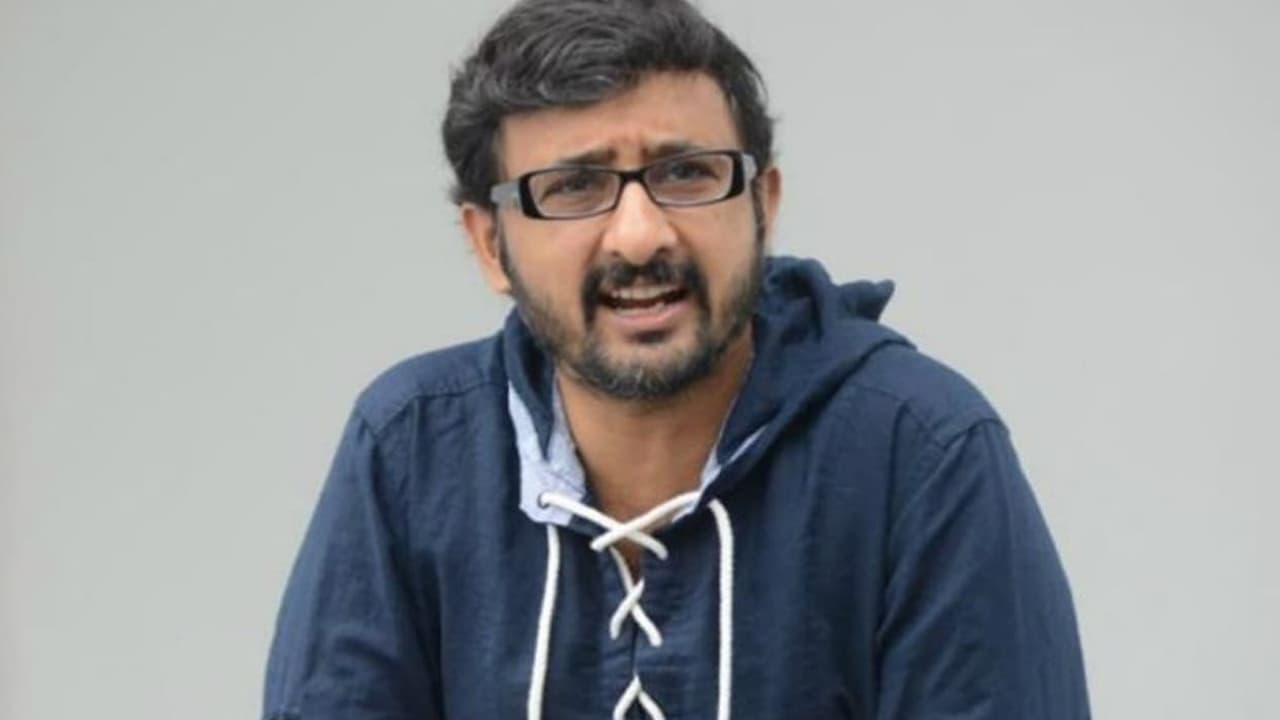 షాకింగ్: ఉదయ్ కిరణ్ కి 'నువ్వు నేను' ఛాన్స్ వెనుక అసలు హీరో ఎవరో తెలుసా? తేజ సంచలన నిజాలు! షాకింగ్: ఉదయ్ కిరణ్ కి 'నువ్వు నేను' ఛాన్స్ వెనుక అసలు హీరో ఎవరో తెలుసా? తేజ సంచలన నిజాలు!