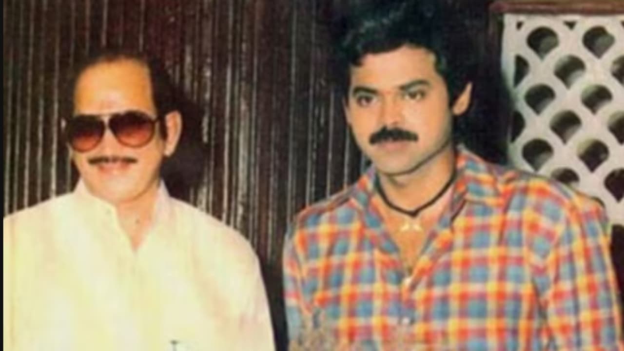 షాకింగ్: వెంకటేష్ దెబ్బకి కృష్ణ సినిమాలు మటాష్! బాక్సాఫీస్ షేక్.. రికార్డ్స్ బ్రేక్! షాకింగ్: వెంకటేష్ దెబ్బకి కృష్ణ సినిమాలు మటాష్! బాక్సాఫీస్ షేక్.. రికార్డ్స్ బ్రేక్!