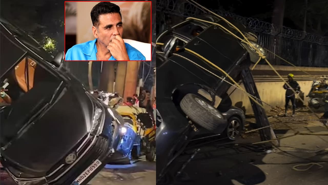 షాకింగ్: అక్షయ్ కుమార్ కారు ప్రమాదం! ఆటో నుజ్జు.. హీరోకి ఏం జరిగిందంటే? షాకింగ్: అక్షయ్ కుమార్ కారు ప్రమాదం! ఆటో నుజ్జు.. హీరోకి ఏం జరిగిందంటే?