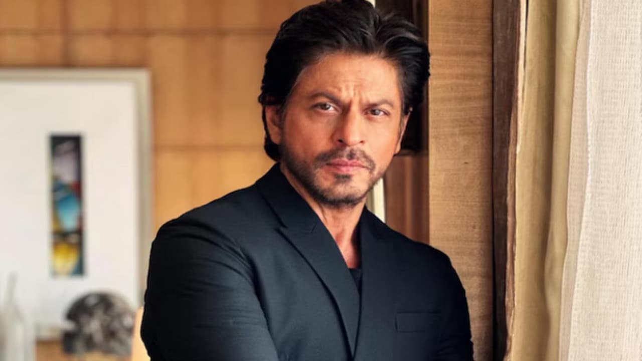 Shah Rukh Khan's Bodyguard Exposes Shocking Truths About Celebrity Salaries! Shah Rukh Khan's Bodyguard Exposes Shocking Truths About Celebrity Salaries!
