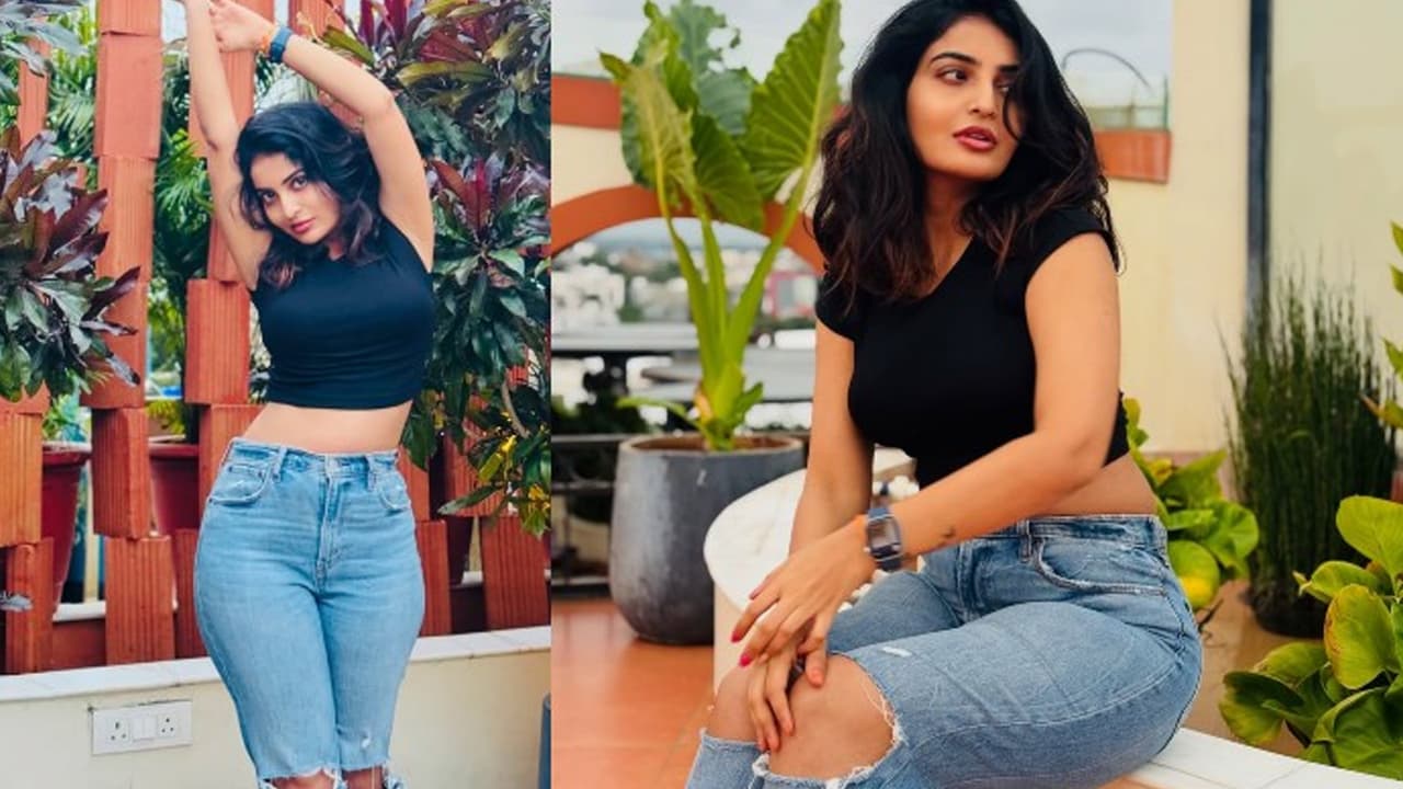 స్టార్ హీరోతో మూవీ నా కెరీర్కు బిగ్గెస్ట్ టర్నింగ్ పాయింట్: అనన్య నాగళ్ల సెన్సేషనల్ కామెంట్స్! స్టార్ హీరోతో మూవీ నా కెరీర్కు బిగ్గెస్ట్ టర్నింగ్ పాయింట్: అనన్య నాగళ్ల సెన్సేషనల్ కామెంట్స్!