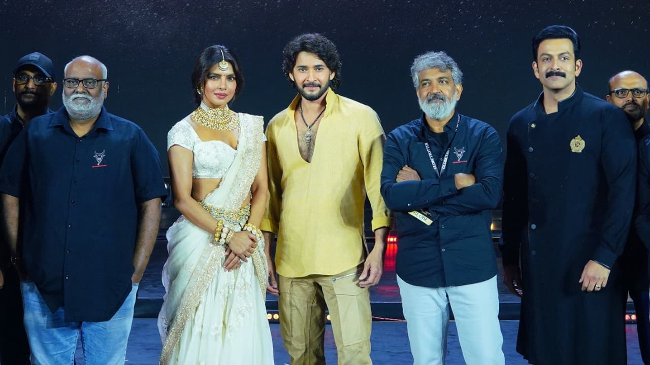రాజమౌళి 'వారణాసి' రిలీజ్ డేట్ లీక్! పేరు లేకున్నా రికార్డ్స్ షురూ!! రాజమౌళి 'వారణాసి' రిలీజ్ డేట్ లీక్! పేరు లేకున్నా రికార్డ్స్ షురూ!!
