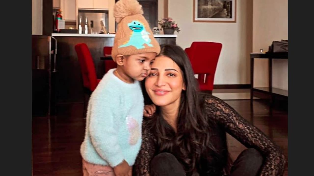 Shruti Haasan Saves Child's Life, Hailed as 'Goddess' by Grateful Parents Shruti Haasan Saves Child's Life, Hailed as 'Goddess' by Grateful Parents