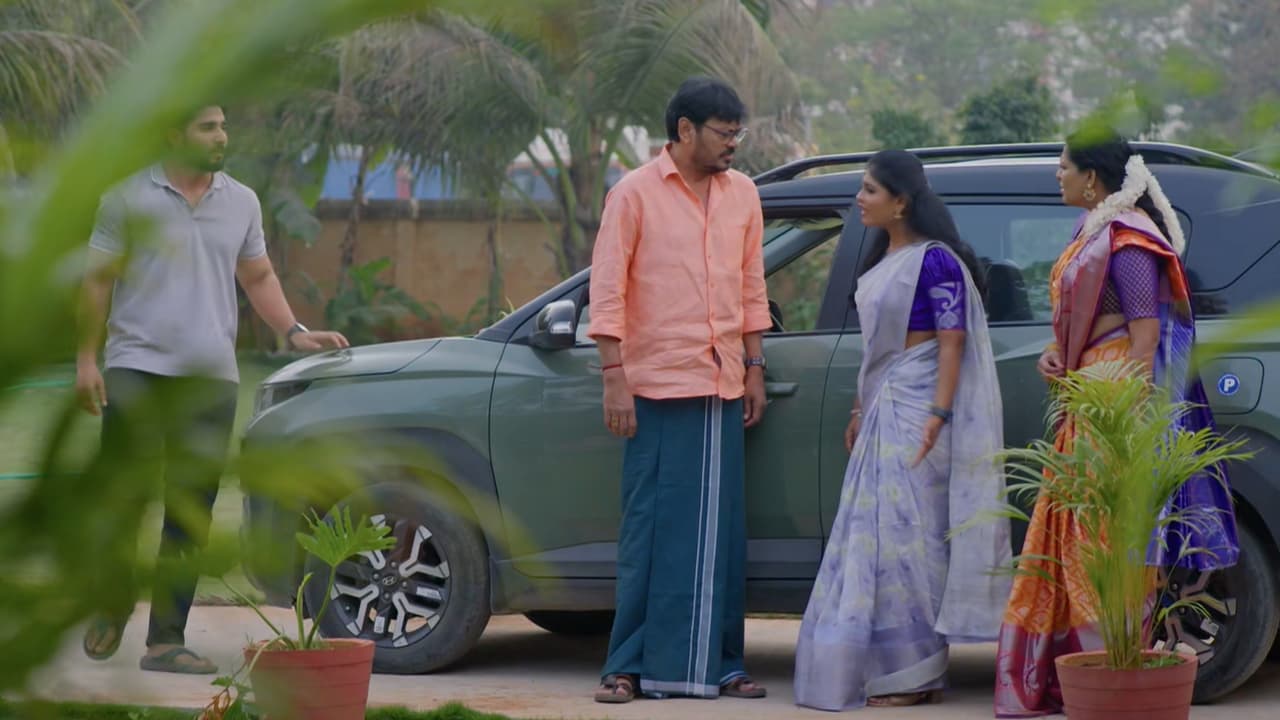 Karthika Deepam 2: Kashi Shocks as Driver; Jyothsna, Paru, Dasharath Doubt Karthika Deepam 2: Kashi Shocks as Driver; Jyothsna, Paru, Dasharath Doubt