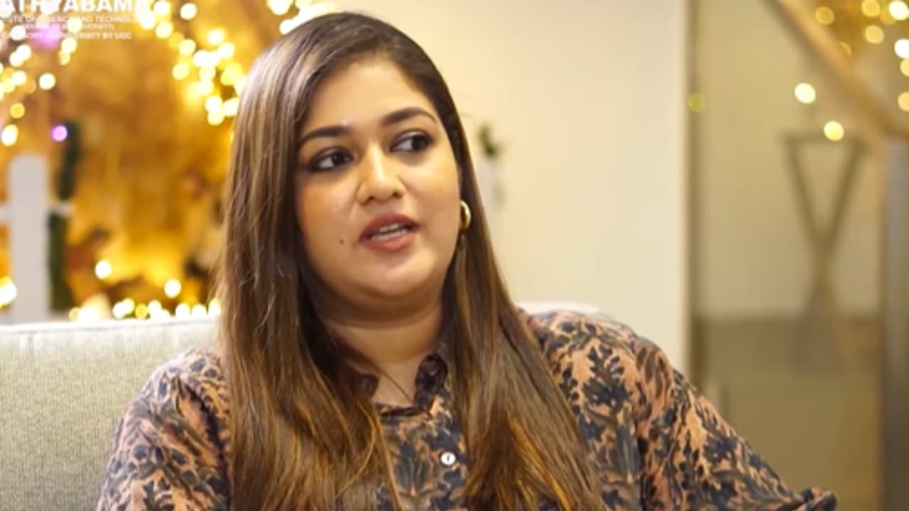 Meghana Raj's Emotional Comments on Husband's Death; Bold Decision for Son & Remarriage Stance Meghana Raj's Emotional Comments on Husband's Death; Bold Decision for Son & Remarriage Stance
