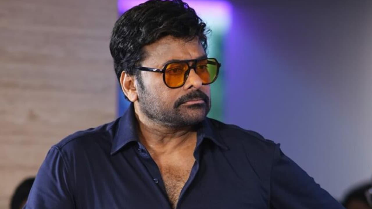 Shocking Truth: Chiranjeevi & Sridevi's 'Vajrala Veta' Film Halted Mid-Shoot? Shocking Truth: Chiranjeevi & Sridevi's 'Vajrala Veta' Film Halted Mid-Shoot?