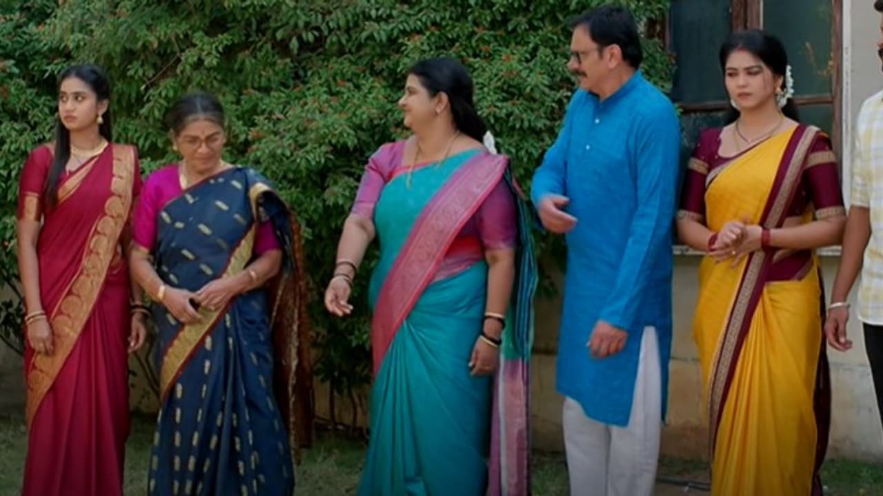 షాకింగ్: మౌనిక ప్రెగ్నెంట్! సంజూకి మైండ్ బ్లాంక్! రోహిణి పప్పులు ఉడకవ్ అంతేనా? షాకింగ్: మౌనిక ప్రెగ్నెంట్! సంజూకి మైండ్ బ్లాంక్! రోహిణి పప్పులు ఉడకవ్ అంతేనా?