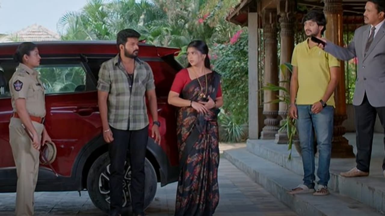 గుండె నిండా గుడి గంటలు: షాకింగ్ ట్విస్ట్! బాలు అరెస్ట్, 7 ఏళ్ళ శిక్ష పడేనా? గుండె నిండా గుడి గంటలు: షాకింగ్ ట్విస్ట్! బాలు అరెస్ట్, 7 ఏళ్ళ శిక్ష పడేనా?