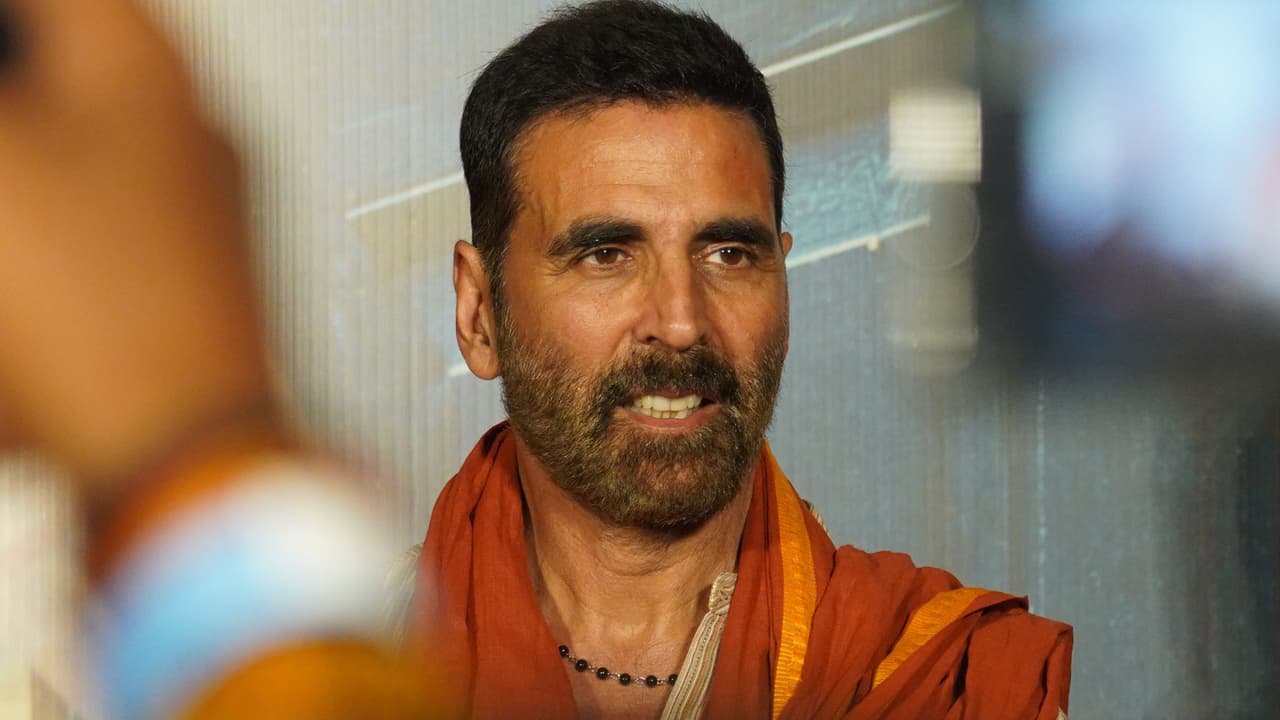 Akshay Kumar Films Face Setbacks: Rani Mukerji Exits 'Oh My Goddess,' 'Bhagam Bhag 2' Stalled Akshay Kumar Films Face Setbacks: Rani Mukerji Exits 'Oh My Goddess,' 'Bhagam Bhag 2' Stalled