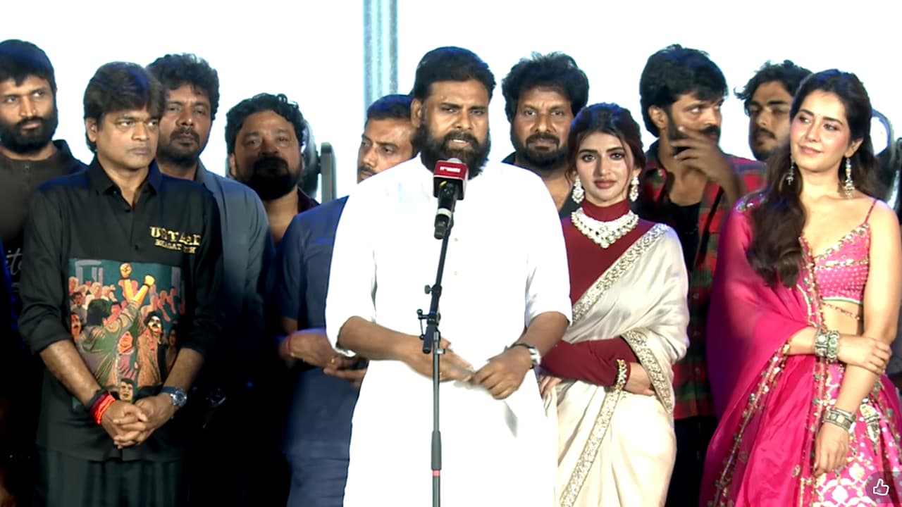 షాంకింగ్: ప్రభాస్, ఎన్టీఆర్, బన్నీ సినిమాల టికెట్లపై పవన్ సంచలన కామెంట్స్! దేహీ అంటే కుదరదు! షాంకింగ్: ప్రభాస్, ఎన్టీఆర్, బన్నీ సినిమాల టికెట్లపై పవన్ సంచలన కామెంట్స్! దేహీ అంటే కుదరదు!