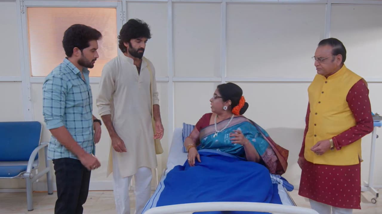 కార్తీక దీపం 2: పారుకు కార్తీక్ షాక్ ట్రీట్మెంట్! ఆపరేషన్ సక్సెస్ అయిందా? బిడ్డ బతికిందా? వైరల్ న్యూస్! కార్తీక దీపం 2: పారుకు కార్తీక్ షాక్ ట్రీట్మెంట్! ఆపరేషన్ సక్సెస్ అయిందా? బిడ్డ బతికిందా? వైరల్ న్యూస్!