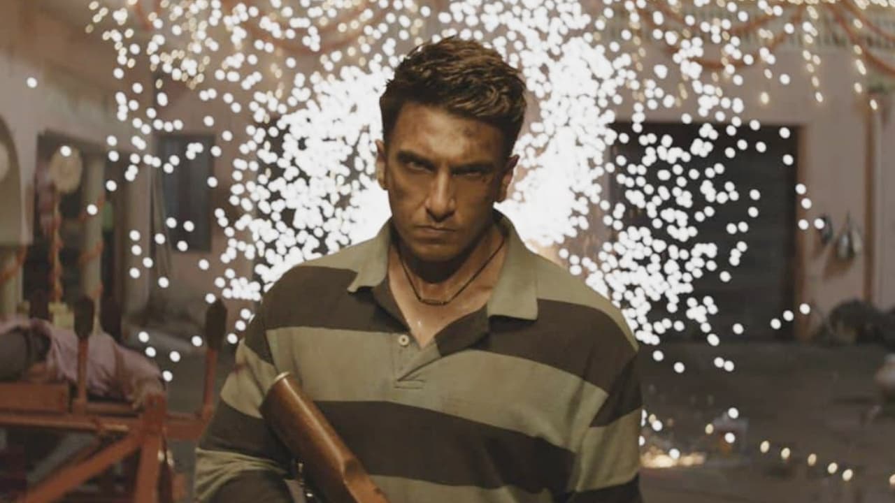 Dhoorandar 2 Box Office Mayhem: Records Fall, No.1 Race Sees Unexpected Twist! Dhoorandar 2 Box Office Mayhem: Records Fall, No.1 Race Sees Unexpected Twist!