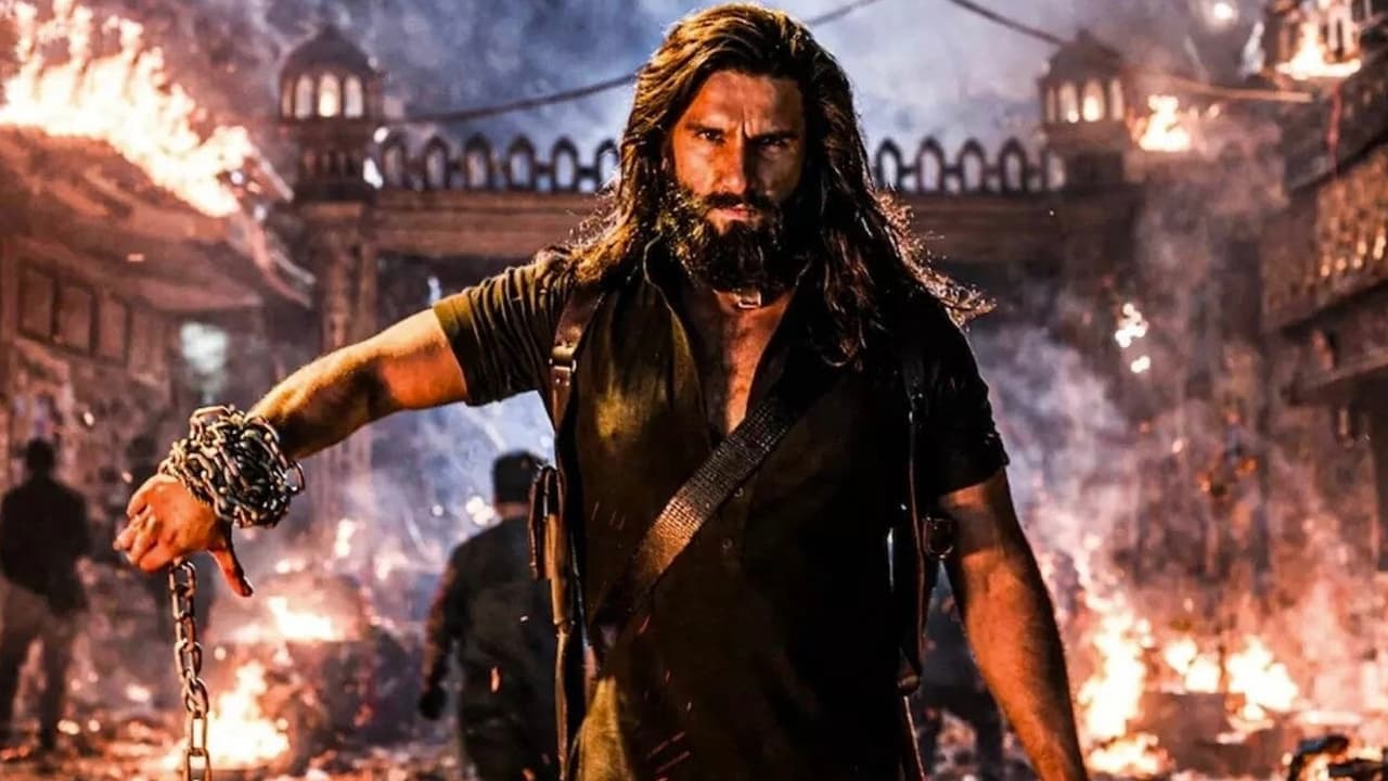 మాస్ జాతర: 'ధూరందర్ 2' విధ్వంసం! 'బాహుబలి 2' రికార్డు బ్రేక్.. కానీ పుష్పరాజ్ దెబ్బకు షాక్! మాస్ జాతర: 'ధూరందర్ 2' విధ్వంసం! 'బాహుబలి 2' రికార్డు బ్రేక్.. కానీ పుష్పరాజ్ దెబ్బకు షాక్!