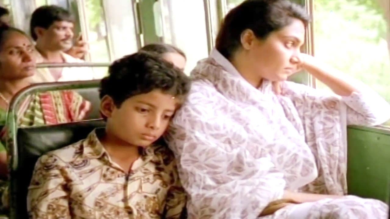 వైరల్: రాలిపోయే పువ్వా సాంగ్ వింటే గుండె బరువెక్కాల్సిందే! కన్నీళ్లు ఆగవు!! వైరల్: రాలిపోయే పువ్వా సాంగ్ వింటే గుండె బరువెక్కాల్సిందే! కన్నీళ్లు ఆగవు!!