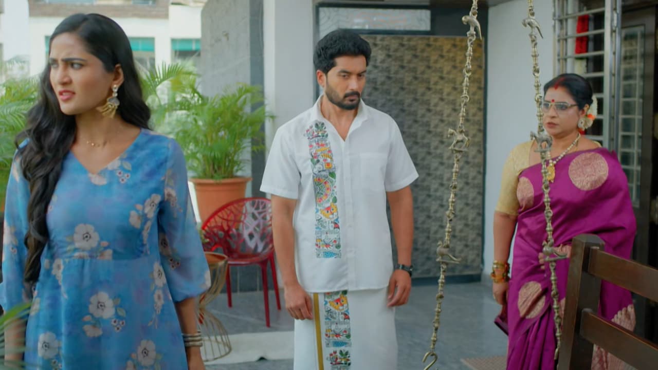 కార్తీకదీపం సీరియల్ లో షాకింగ్ ట్విస్ట్! జ్యోత్స్న కుట్రలు, కార్తీక్ సీరియస్ వార్నింగ్! కార్తీకదీపం సీరియల్ లో షాకింగ్ ట్విస్ట్! జ్యోత్స్న కుట్రలు, కార్తీక్ సీరియస్ వార్నింగ్!