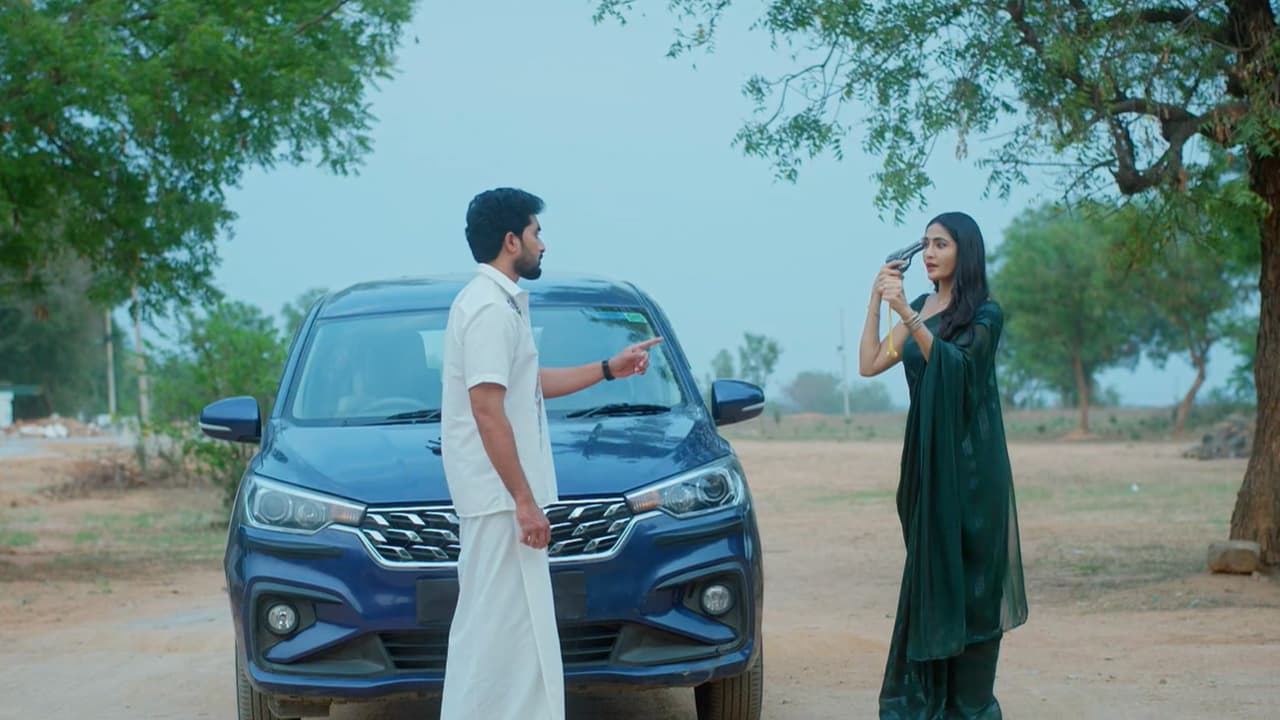 కార్తీక దీపం 2: గన్ గురి పెట్టి తాళి కట్టమన్న జ్యోత్స్న! కార్తీక్ షాక్! కార్తీక దీపం 2: గన్ గురి పెట్టి తాళి కట్టమన్న జ్యోత్స్న! కార్తీక్ షాక్!