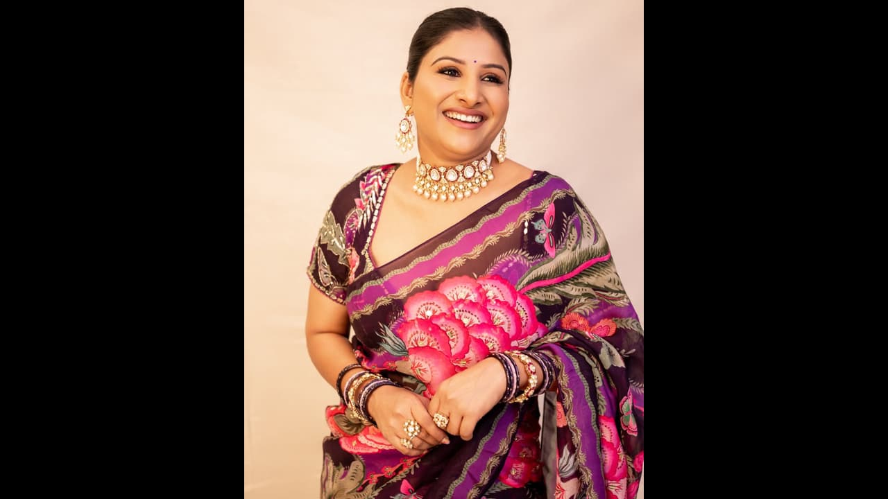 Mangli's Shocking Earnings & Microfinance Controversy Revealed! Mangli's Shocking Earnings & Microfinance Controversy Revealed!