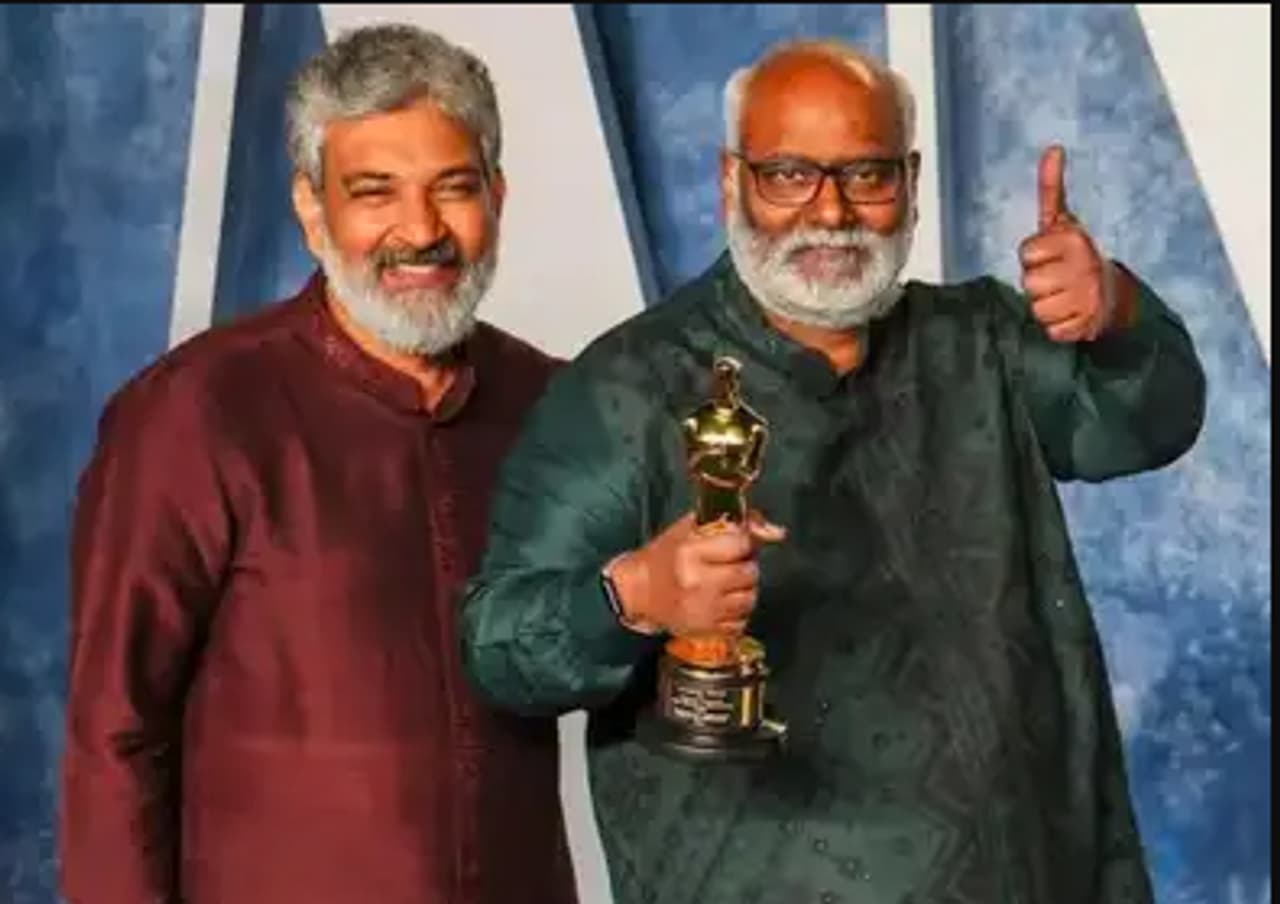 రాజమౌళి-కీరవాణి కాంబో.. ఇండియన్ సినిమా చరిత్రలోనే బిగ్గెస్ట్ మ్యూజికల్ సెన్సేషన్! రికార్డులు బద్దల్! రాజమౌళి-కీరవాణి కాంబో.. ఇండియన్ సినిమా చరిత్రలోనే బిగ్గెస్ట్ మ్యూజికల్ సెన్సేషన్! రికార్డులు బద్దల్!