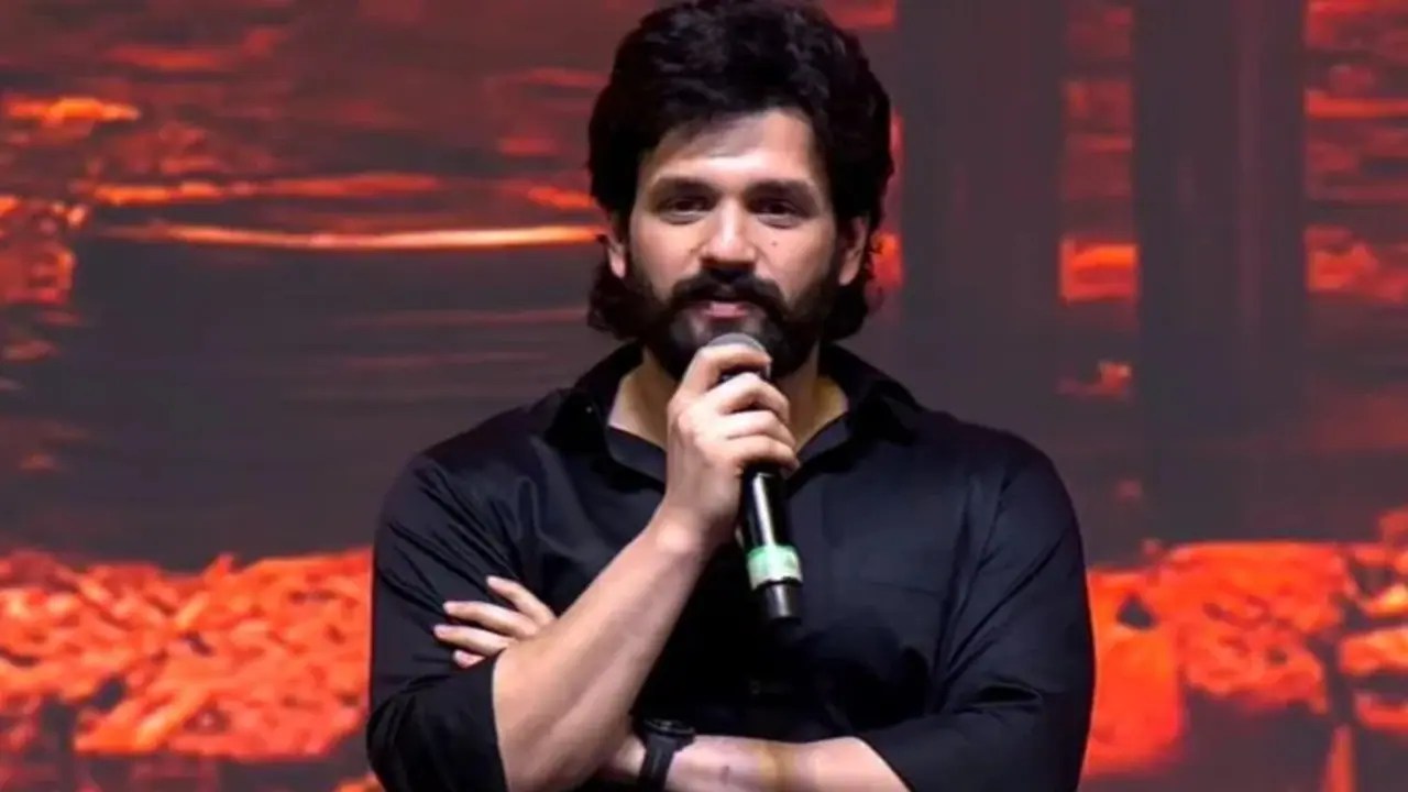 Shocking: అఖిల్ పేరు మార్చుకోవాలా? అక్కినేని అభిమాని చెప్పిన నేమ్ సెంటిమెంట్ సీక్రెట్ వైరల్! Shocking: అఖిల్ పేరు మార్చుకోవాలా? అక్కినేని అభిమాని చెప్పిన నేమ్ సెంటిమెంట్ సీక్రెట్ వైరల్!