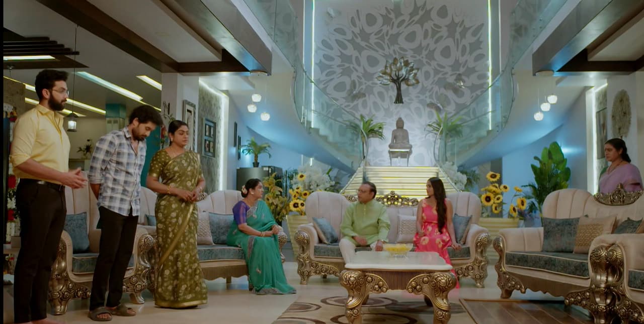 కార్తీక దీపం 2 షాకింగ్ ట్విస్ట్: సూరజ్ జ్యోతో రేంజ్ ఆట - మాలిని కుట్ర వెల్లడి! కార్తీక దీపం 2 షాకింగ్ ట్విస్ట్: సూరజ్ జ్యోతో రేంజ్ ఆట - మాలిని కుట్ర వెల్లడి!