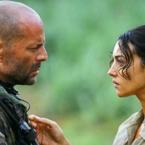 Review: Tears of the Sun Review: Tears of the Sun