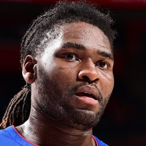 Pistons forward Isaiah Stewart suspended three games after a fight with Phoenix Suns’ Drew Eubanks… but ᴀssault charges against the Detroit star have been dropped Pistons forward Isaiah Stewart suspended three games after a fight with Phoenix Suns’ Drew Eubanks… but ᴀssault charges against the Detroit star have been dropped