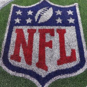 BREAKING NEWSGeno Smith agrees .5m Las Vegas Raiders contract extension after Seattle Seahawks trade BREAKING NEWSGeno Smith agrees .5m Las Vegas Raiders contract extension after Seattle Seahawks trade