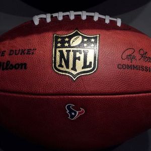 Legendary NFL coach Mike Tomlin told to quit his job in bizarre outburst from ESPN analyst Ryan Clark Legendary NFL coach Mike Tomlin told to quit his job in bizarre outburst from ESPN analyst Ryan Clark
