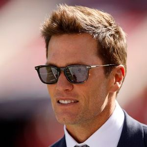 Tom Brady’s 5m deal with Fox Sports is over, ex-MLB boss claims in stunning attack on Raiders owner Tom Brady’s 5m deal with Fox Sports is over, ex-MLB boss claims in stunning attack on Raiders owner