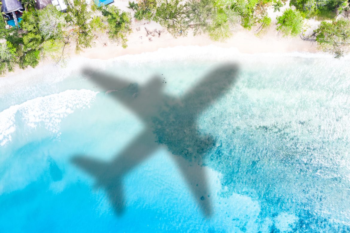 Curve Ups Fee-Free Spending Limits to £100,000 and Introduces 1% Cashback on International Spend Curve Ups Fee-Free Spending Limits to £100,000 and Introduces 1% Cashback on International Spend