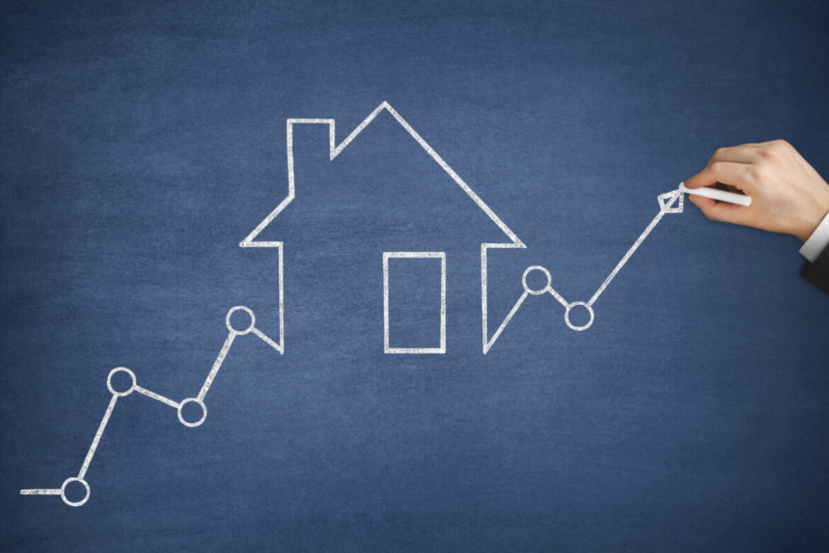 Only 10% of Landlords Are Downsizing Their Buy-to-Let Portfolios as Confidence in Market is High Only 10% of Landlords Are Downsizing Their Buy-to-Let Portfolios as Confidence in Market is High
