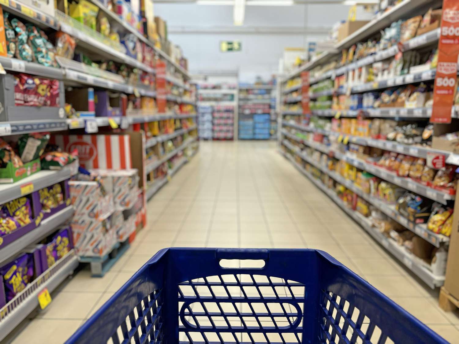 Americans’ Changing Eating Habits Include Simpler Meals Out, Value Grocery Stores Americans’ Changing Eating Habits Include Simpler Meals Out, Value Grocery Stores