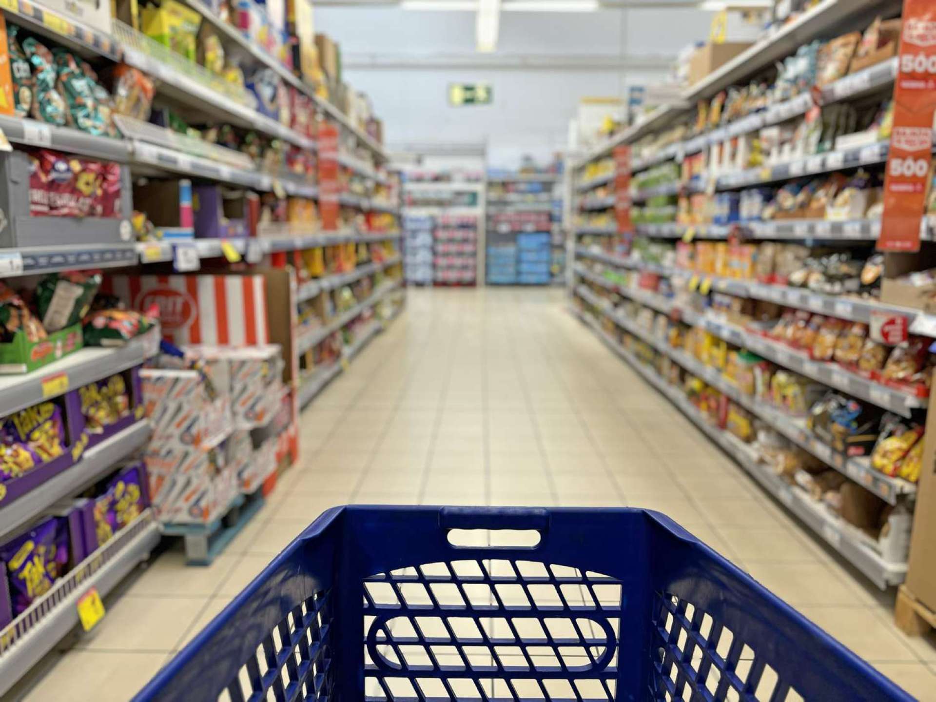Americans’ Changing Eating Habits Include Simpler Meals Out, Value Grocery Stores Americans’ Changing Eating Habits Include Simpler Meals Out, Value Grocery Stores