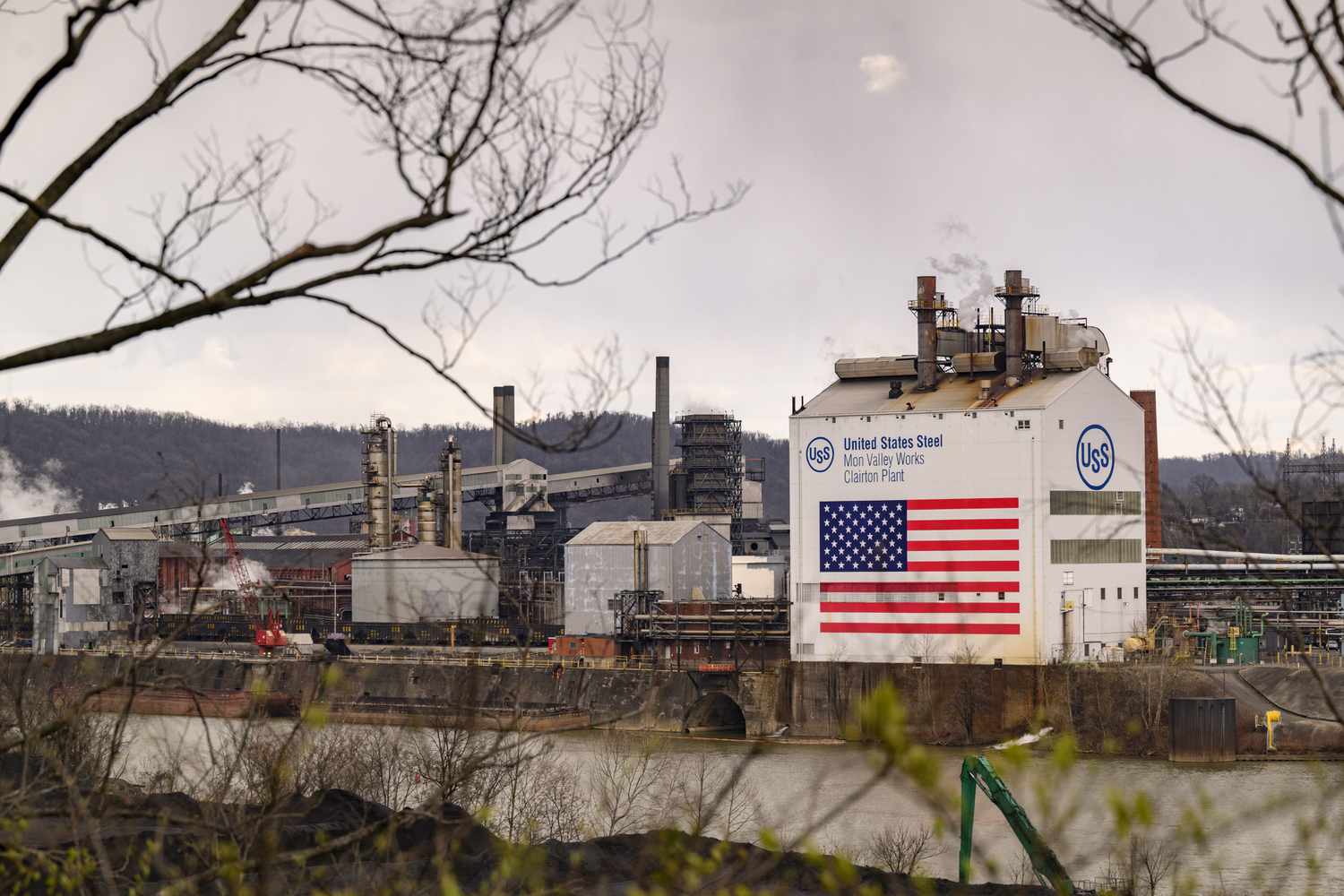 US Steel Stock Sinks as Biden Reportedly Set to Block Nippon Steel Takeover US Steel Stock Sinks as Biden Reportedly Set to Block Nippon Steel Takeover