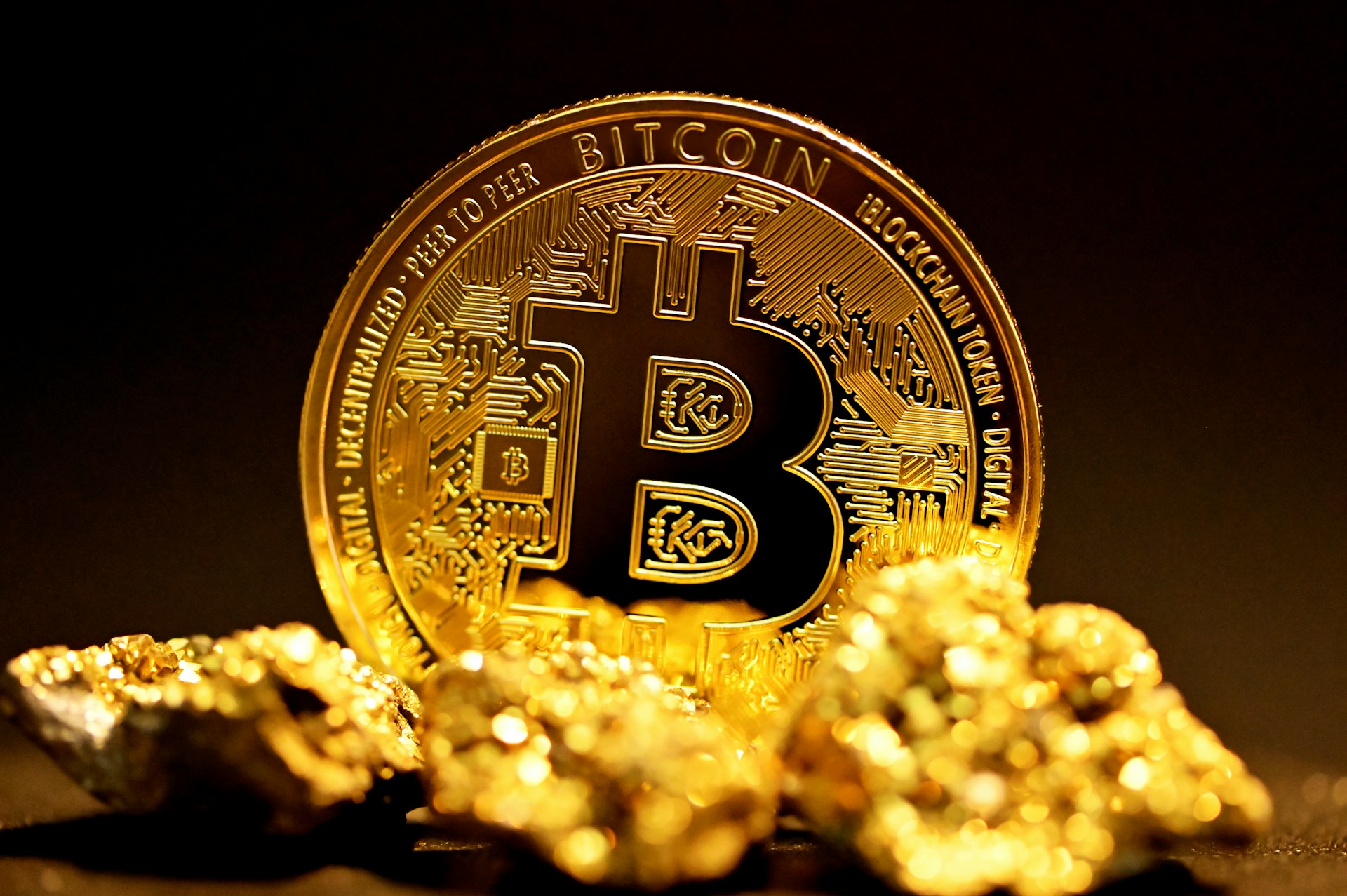 Bitcoin On Track To Replace Gold In 10 Years, Trading Firm Predicts Bitcoin On Track To Replace Gold In 10 Years, Trading Firm Predicts