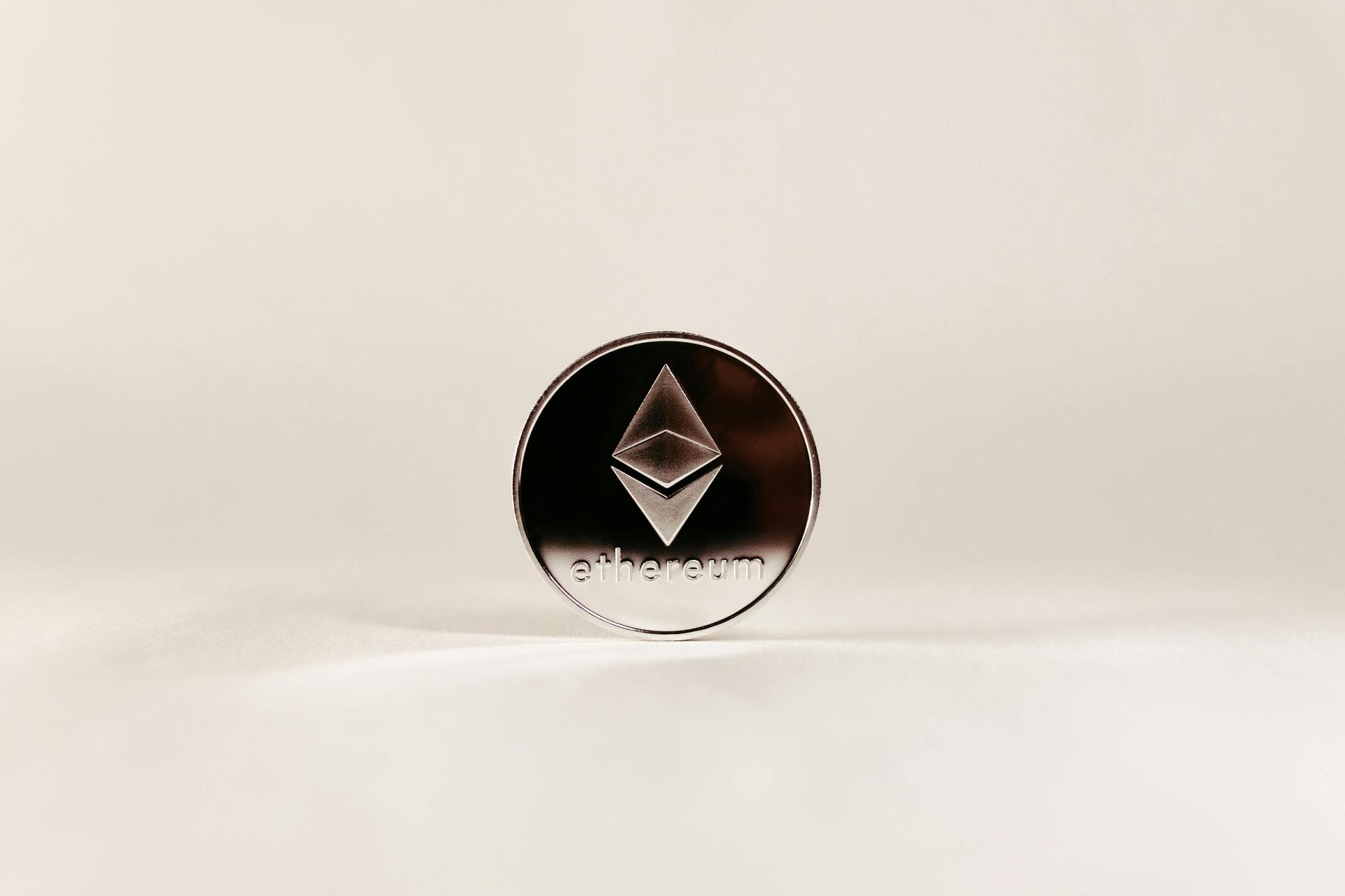 Ethereum Whales On The Move—224,000+ ETH Withdrawn In Record Outflow Ethereum Whales On The Move—224,000+ ETH Withdrawn In Record Outflow