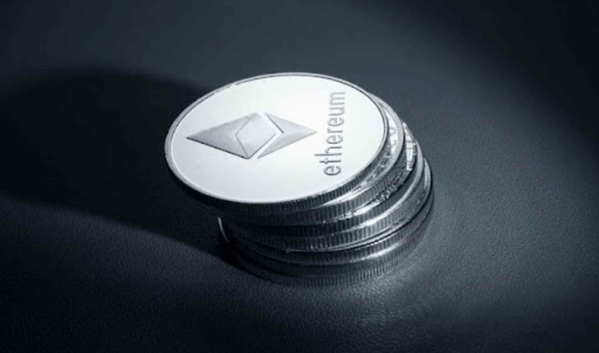 What’s Next for ETH Amid the Bearish Trend Sparked by Trump’s Tariff Decisions? What’s Next for ETH Amid the Bearish Trend Sparked by Trump’s Tariff Decisions?