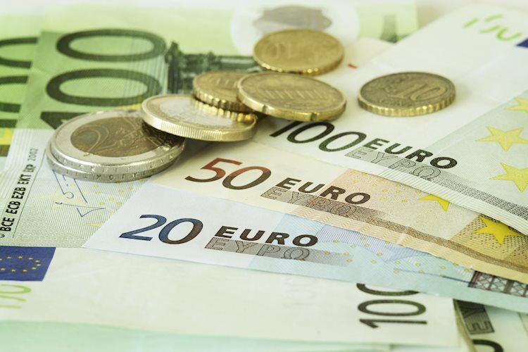 EUR/USD trades with caution as US NFP takes centre stage EUR/USD trades with caution as US NFP takes centre stage