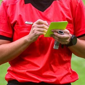 Ini Wasit yang Pimpin Laga Persib vs Dewa United, Banyak Keluarkan Kartu Kuning Ini Wasit yang Pimpin Laga Persib vs Dewa United, Banyak Keluarkan Kartu Kuning