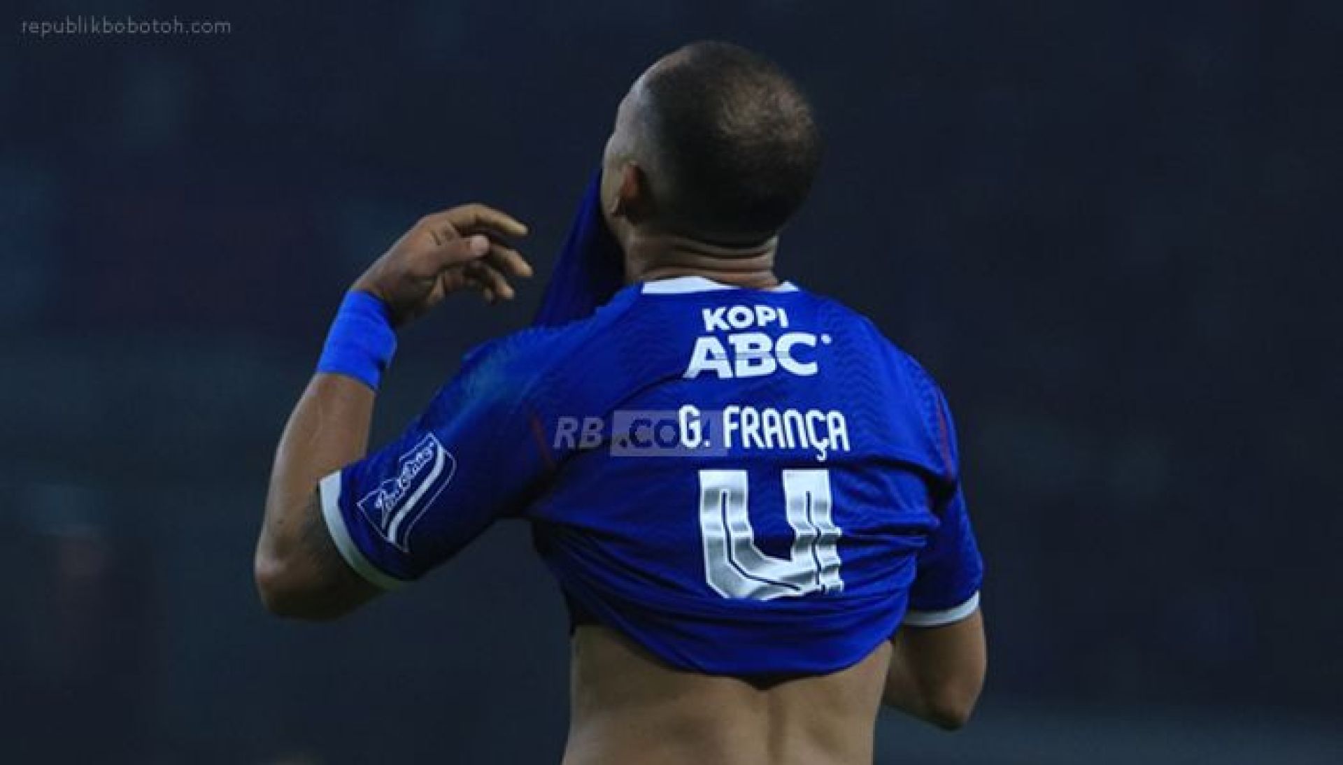 Update Transfer Persib, Pemain Asing Persib Habis? Update Transfer Persib, Pemain Asing Persib Habis?