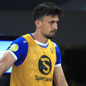 Trofi Pertama Mateo Kocijan Sepanjang Karier, Berharap Bukan yang Terakhir Trofi Pertama Mateo Kocijan Sepanjang Karier, Berharap Bukan yang Terakhir