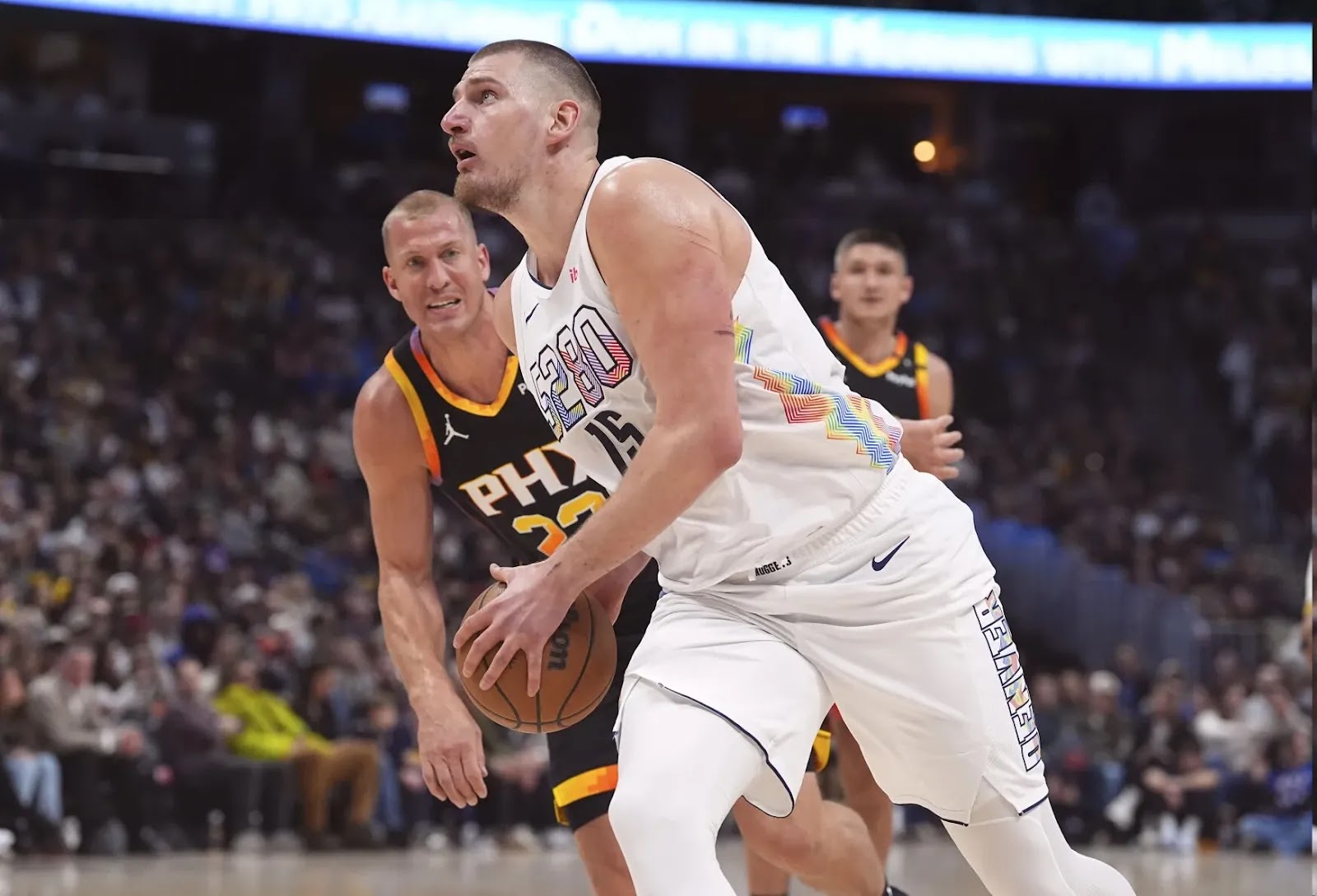 Nikola Jokic Makes NBA History: First-Ever 30-20-20 Performance in Nuggets OT Win Against Suns Nikola Jokic Makes NBA History: First-Ever 30-20-20 Performance in Nuggets OT Win Against Suns