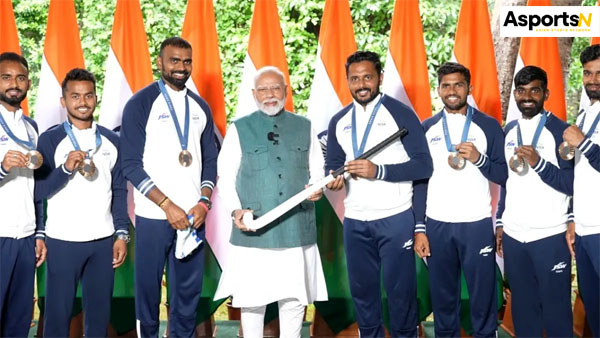 Paris Olympics 2024 : 2024 पेरिस ओलंपिक के लिए भारतीय दल से मिले पीएम मोदी Paris Olympics 2024 : 2024 पेरिस ओलंपिक के लिए भारतीय दल से मिले पीएम मोदी