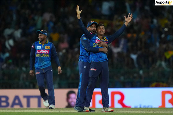 Sri Lanka vs India, ODI series Records : स्पिनरों ने 53 वर्षों में पहली बार श्रृंखला में विश्व रिकॉर्ड बनाया; देखें चौंका देने वाले आंकड़े Sri Lanka vs India, ODI series Records : स्पिनरों ने 53 वर्षों में पहली बार श्रृंखला में विश्व रिकॉर्ड बनाया; देखें चौंका देने वाले आंकड़े