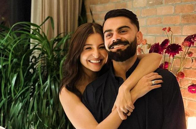 Virat Kohli : शाहरुख खान को पीछे छोड़ सबसे महंगे सेलिब्रिटी बने विराट कोहली Virat Kohli : शाहरुख खान को पीछे छोड़ सबसे महंगे सेलिब्रिटी बने विराट कोहली