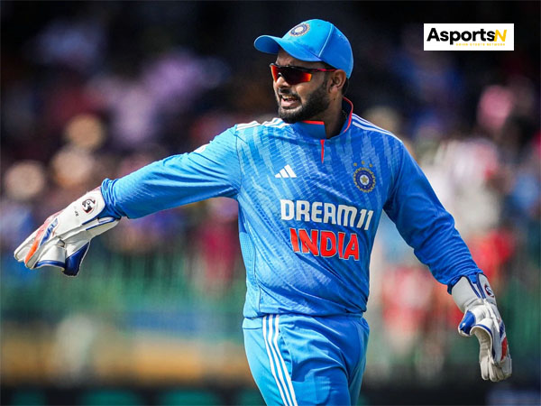 Rishabh Pant : ऋषभ पंत दिल्ली प्रीमियर लीग में खेलने के लिए तैयार, लेकिन आयोजकों के सामने रखी ये शर्त Rishabh Pant : ऋषभ पंत दिल्ली प्रीमियर लीग में खेलने के लिए तैयार, लेकिन आयोजकों के सामने रखी ये शर्त