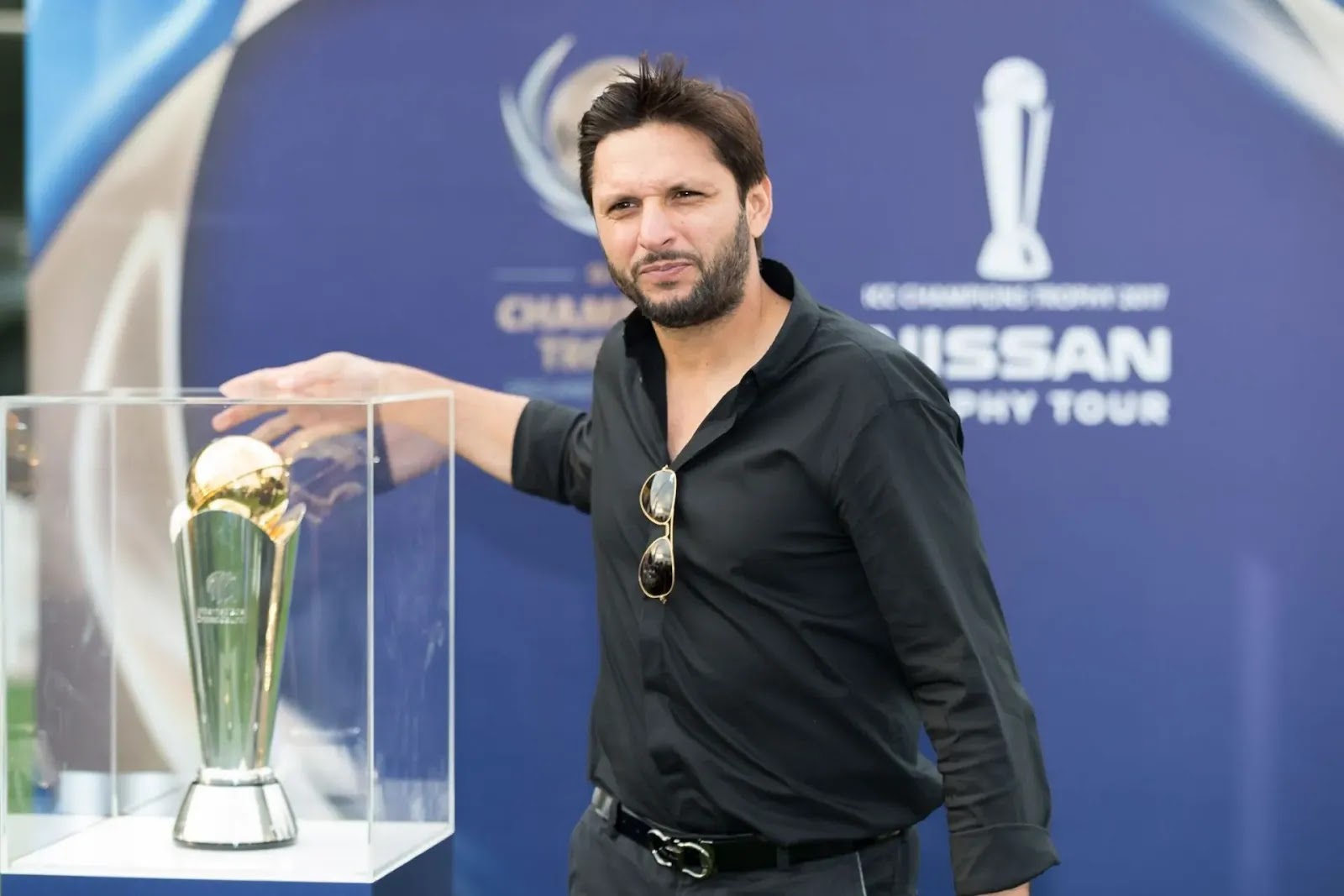 इंग्लैंड में शाहिद अफरीदी के खिलाफ भीड़ ने ‘शेम-शेम’ के नारे लगाए, क्या है पूरा मामला? इंग्लैंड में शाहिद अफरीदी के खिलाफ भीड़ ने ‘शेम-शेम’ के नारे लगाए, क्या है पूरा मामला?