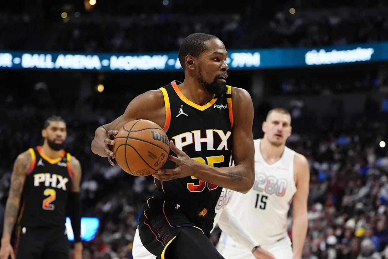 Nikola Jokić Makes NBA History with Unprecedented 30-20-20 Triple-Double in Nuggets’ Overtime Win Over Suns Nikola Jokić Makes NBA History with Unprecedented 30-20-20 Triple-Double in Nuggets’ Overtime Win Over Suns