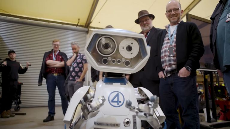 When Marvel Comics Creators/Editors Visited The Fantastic Four Set When Marvel Comics Creators/Editors Visited The Fantastic Four Set